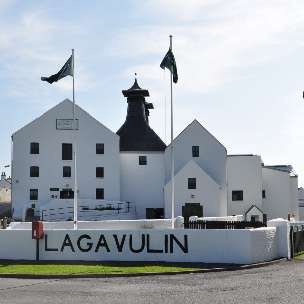 Lagavulin building in Islay